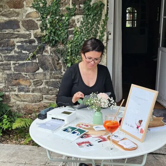 MARIAGE EVENT PROFESSIONNEL BAR A CROQUIS HAPPENING PORTRAIT INSTANTANE